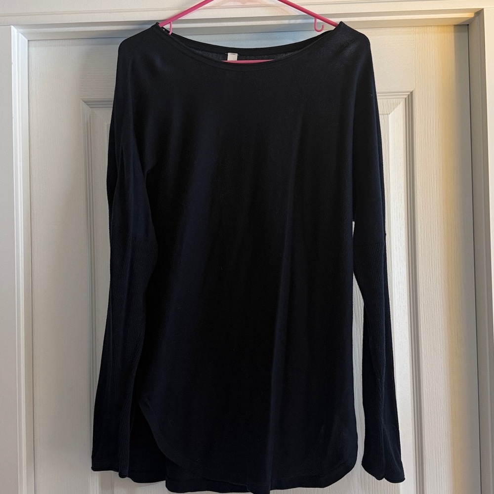Lululemon Take it All In Sweater in True Navy Women’s Size 10